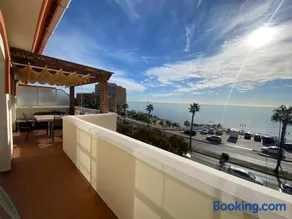 Panoramic Penthouse - Image 3