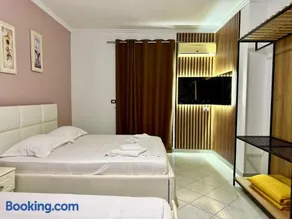 Flower Garden Villa - Image 2