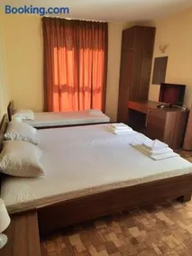 Hotel Sapphire - Image 4