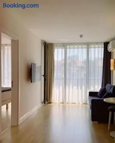 Sea view apartment ORBI CITY - Image 4