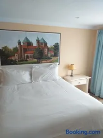 Alpine Inn - Image 4