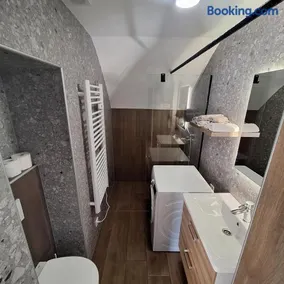 CozyNest - Image 3