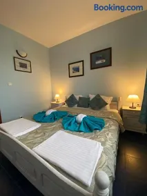 Villas and Bungalows Panorama - Image 4