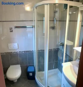 Todor Seaside Apartments - Image 3