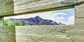 Golden View Luxury Self Catering - Image 3