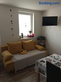one bedroom flat - Image 2