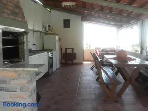 Casa Mary Refúgio com Vista Panorâmica para o Mar em Sambaqui, Florianópolis - Image 3