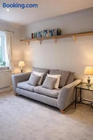 Fernhill Hideaway - Image 5