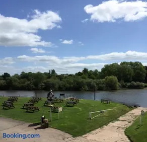 Lower Lode Inn - Image 3