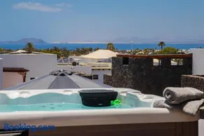 Villa Amana 5 star luxury resort for 10 people in Playa Blanca - Image 1