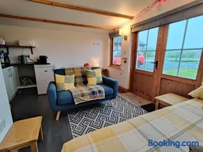 Butterfly Cabin - Image 3