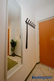 KUELhome - Wunderschöne Wohnung mit Parkplatz & Balkon - Image 1