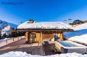 Luxury Wellness Lusiaski - Image 1