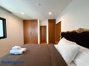 Residence on Sathorn CBD - Image 2
