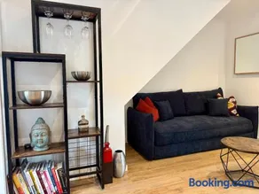 Modern 2-Bedroom House In Worcester, Free Parking & Near M5 - Image 2