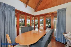 16 Third Avenue - Image 4