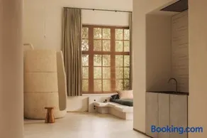Jonojé Luxury Suites - Image 5