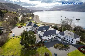 The Royal Hotel - Image 1