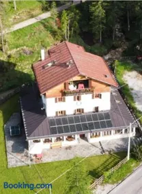 Chalet Cortina for families & friends - Image 2