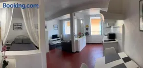 Studio Gambetta Saint-Tropez - Image 1