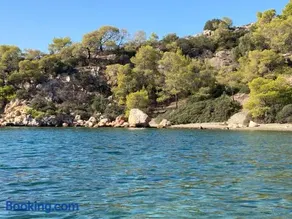 Private Beach House Greece - Image 4