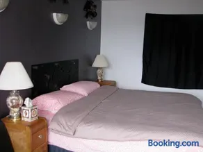 Fireflies Bed & Breakfast - Image 2