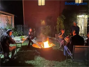 Home in Laverton 19 Minutes to Melbourne CBD - Image 2