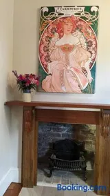 The Bank House - Image 2