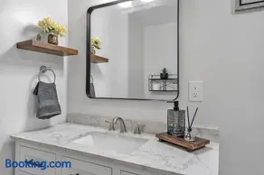 Bay Area Escape- Sleeps 8-Near SF , Oakland, and Napa - Image 3