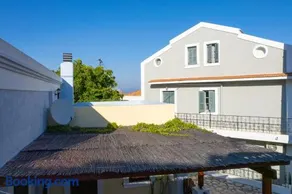 FOURLANOU HOUSE - Image 3