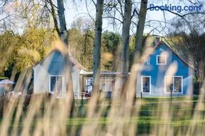 Pommernhaus mit Seeblick, Sauna, Kamin, Ruderboot - Image 1