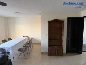Apartamento con vista hermosa y playa caleta - Image 2