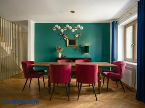 Golden Villa Saska Kępa Luxury Retreat with Garden & Design Interior - Image 3