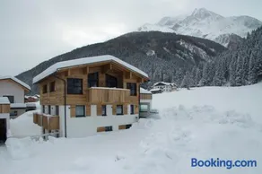 Chalet Bella - Image 1
