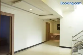 Golden Grand by Xury Hotels - Image 5