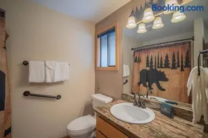 2 Fox Lane - Image 3
