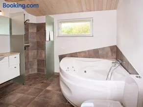 Modern Cottage with Spa - By Traum Ferienwohnungen - Image 2