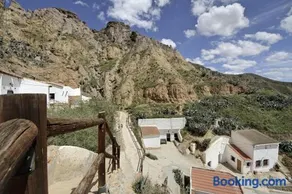Cueva Alcázar - Image 2