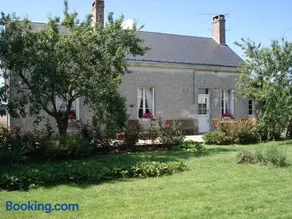 Maison Champêtre Restaurée avec WIFI et Cheminées - Image 2