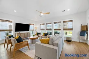 Beachside Cottage, Private pool close to beach - Image 2