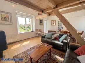 Maison familiale accueillante à Saint-Michel-en-l'Herm avec jardin - Image 2