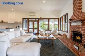 Millbrook Farmhouse I Private Properties - Image 4