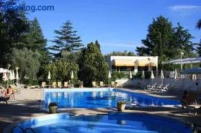 Villaggio Turistico Residence Delfino - Image 1