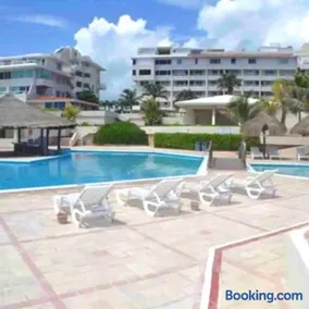 Espectacular Penthouse con Piscina y Vista al Mar en Cancún - Image 4