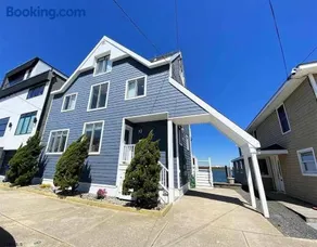 Ventnor Villa: On the Bay, 3 Blocks from Beach - Image 4