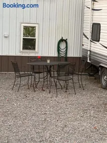 Cozy Camper - Image 2