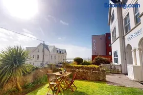 WOOLACOMBE HIBISCUS 2 Bedrooms - Image 2