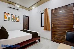 HOTEL O YASH ROYAL INN - Image 2