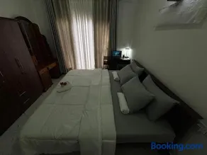 Casa Bella Home - Image 1
