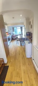 Shear Annexe Flat - Image 2